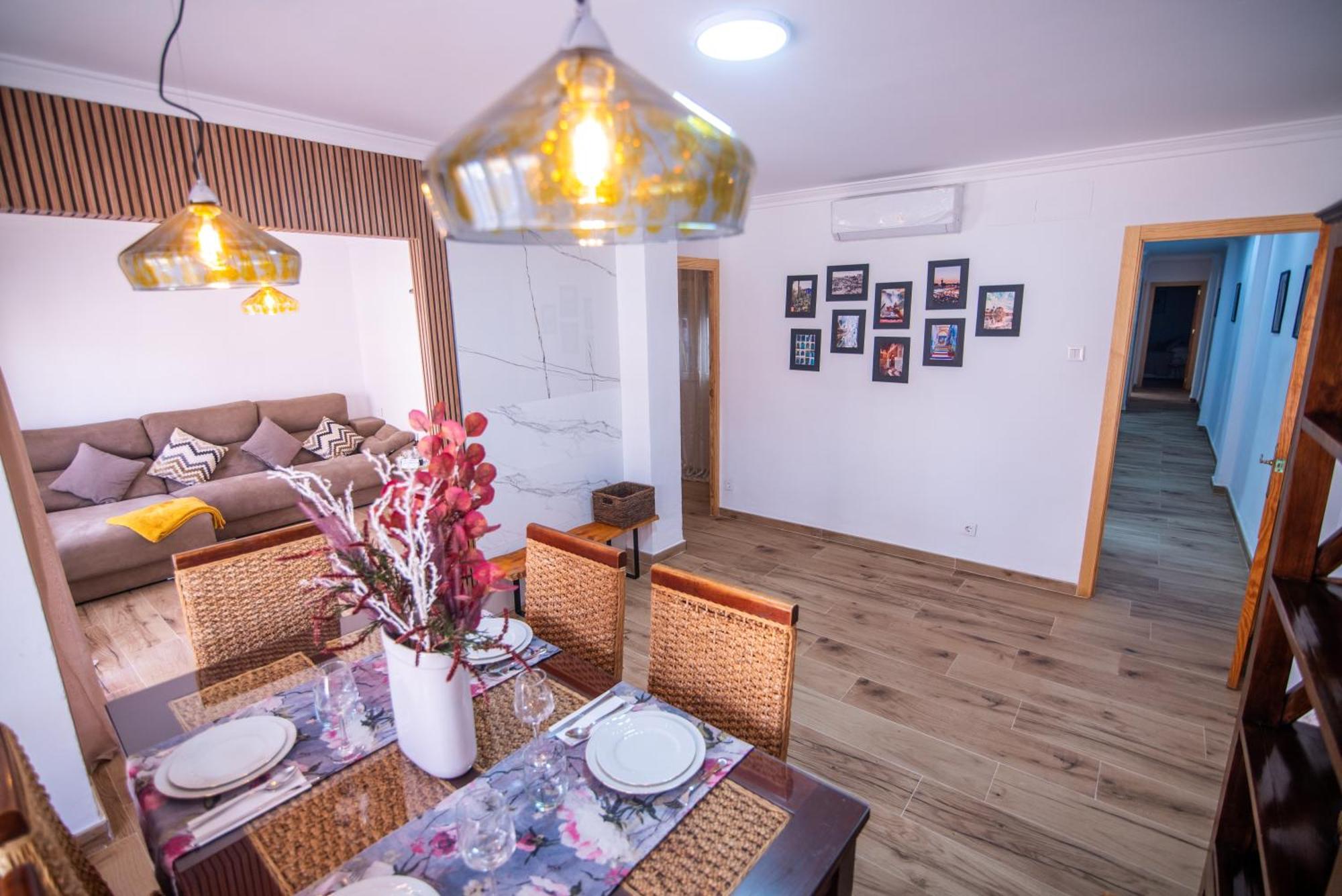 Naisa Apartamento Turistico Villena Bagian luar foto