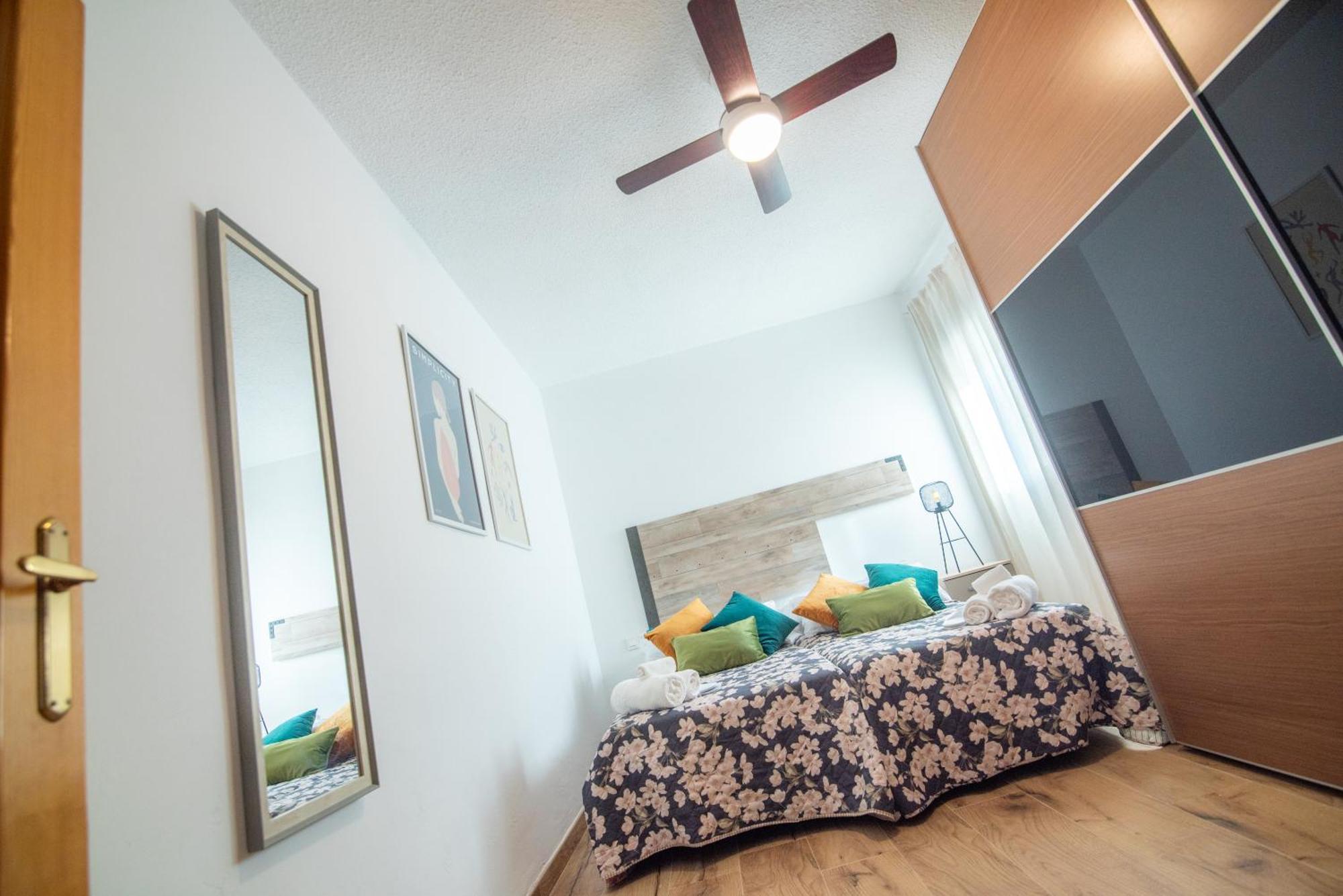Naisa Apartamento Turistico Villena Bagian luar foto